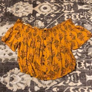 Flower Off the Shoulder Crop